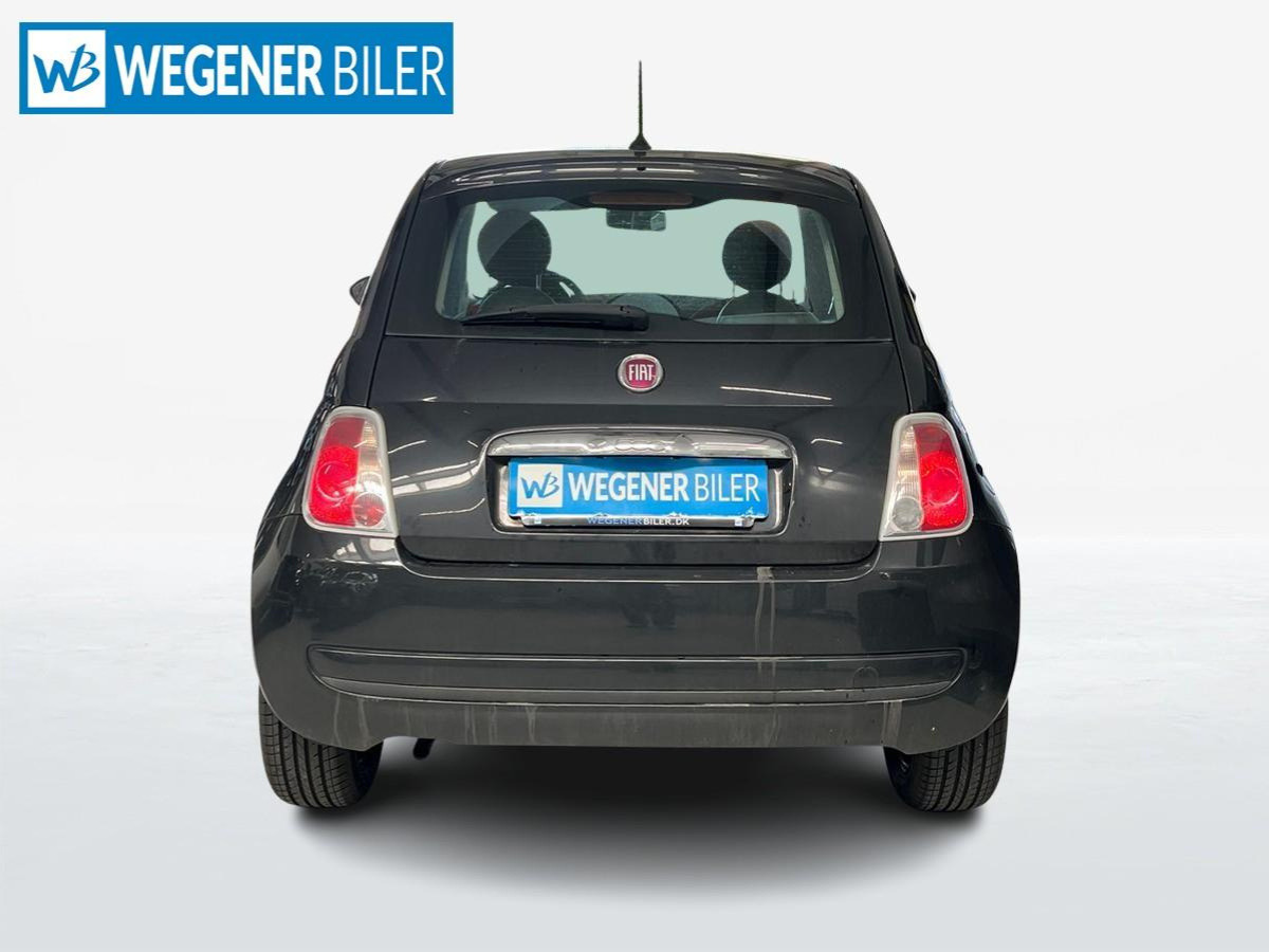 Sort Fiat 500 fra 2015