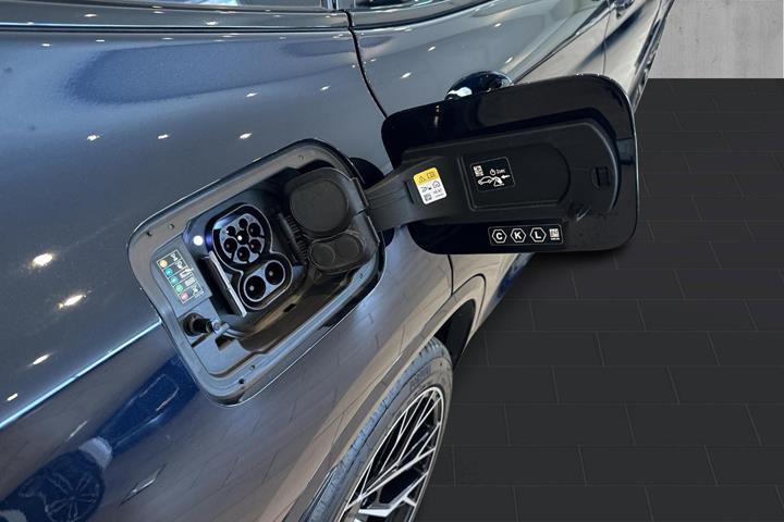 Sort BMW iX3 fra 2022