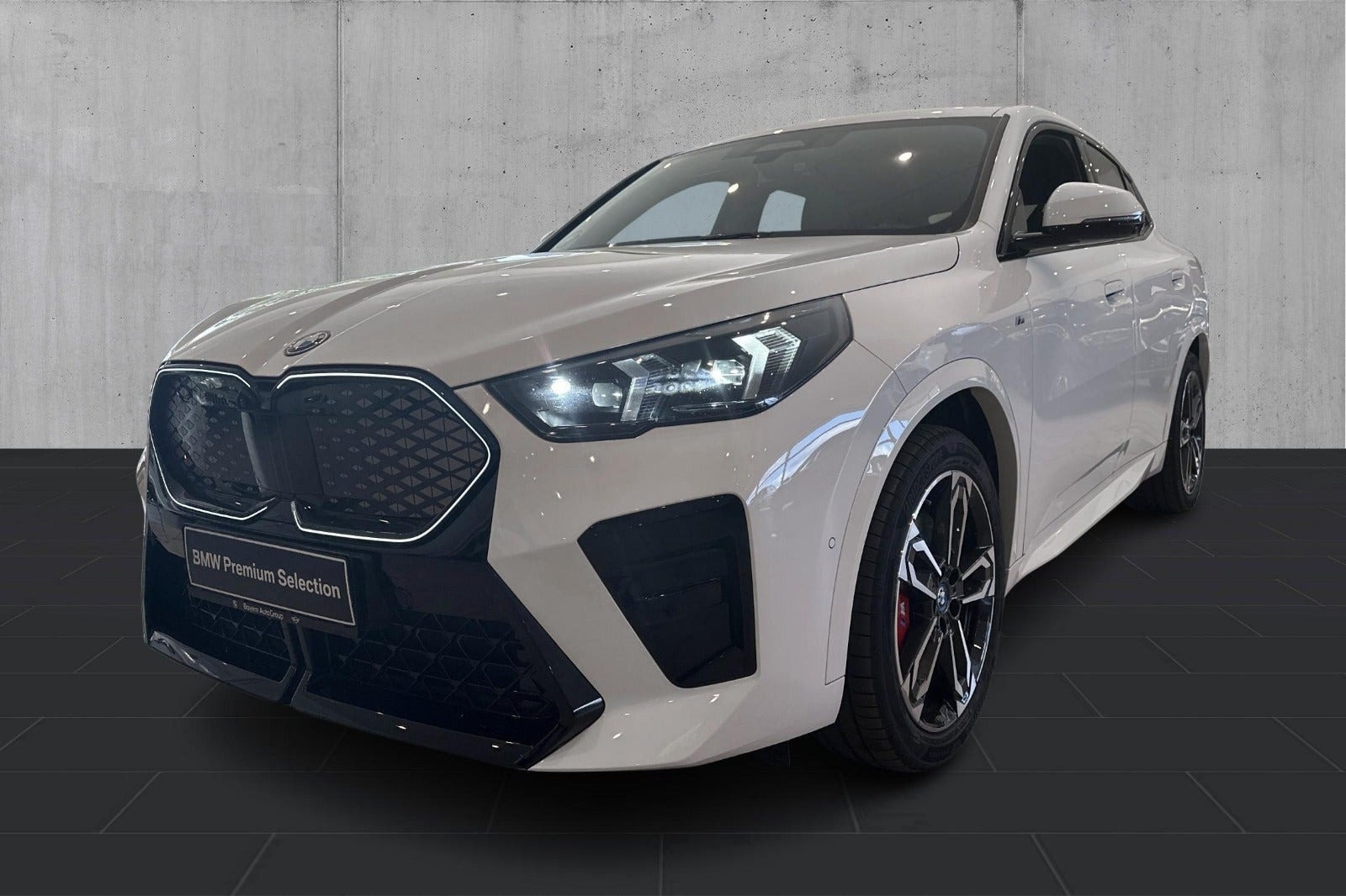 BMW iX2 eDrive20 M-Sport Pro