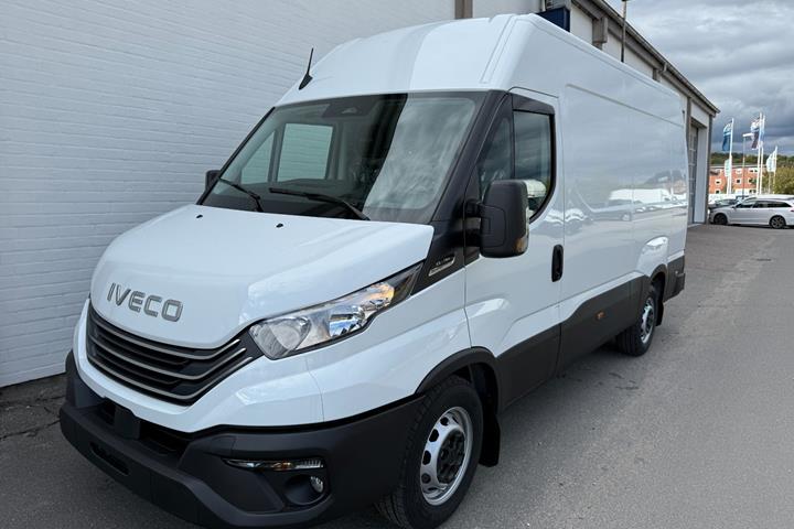 Hvid Iveco Daily fra 2026