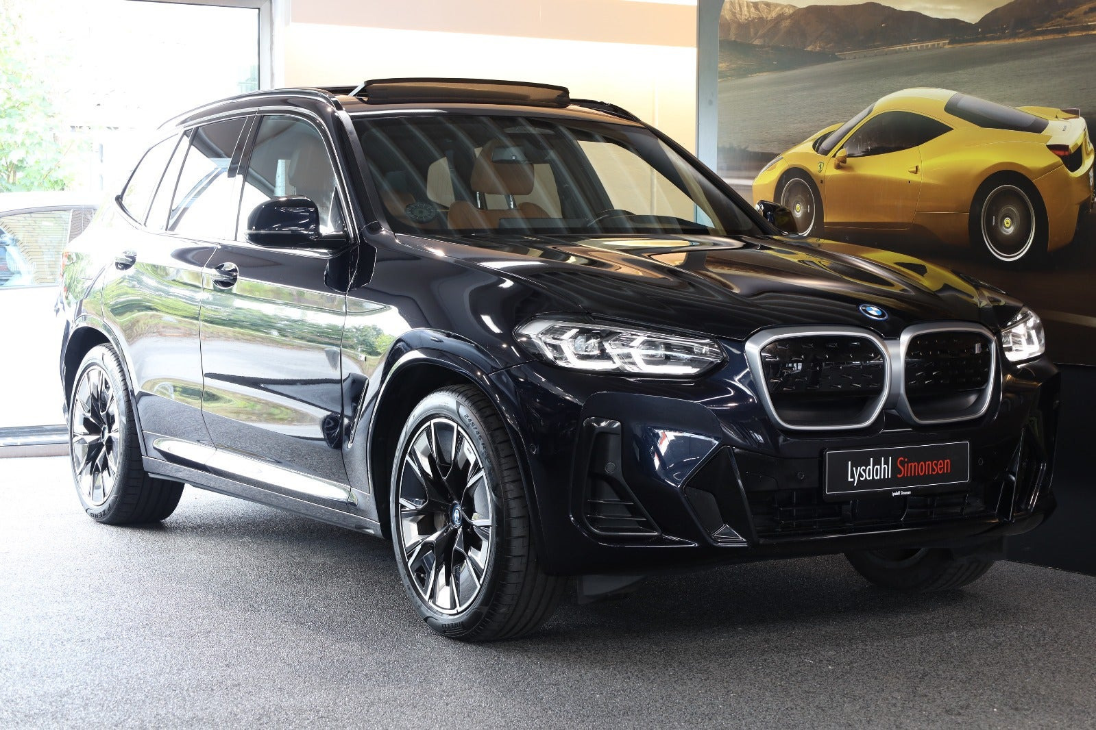 BMW iX3 Charged M-Sport