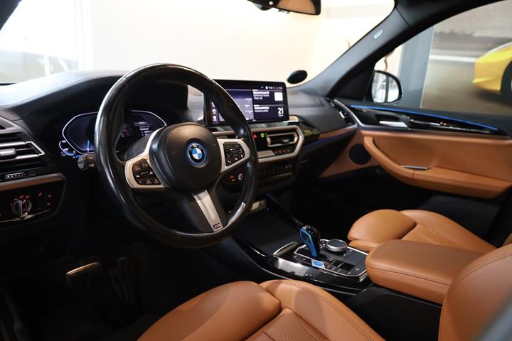 Sort BMW iX3 fra 2022