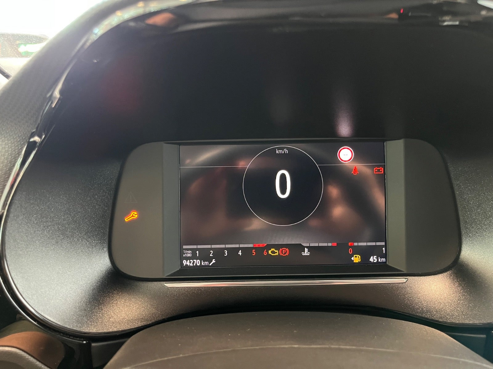Blå Opel Corsa fra 2020