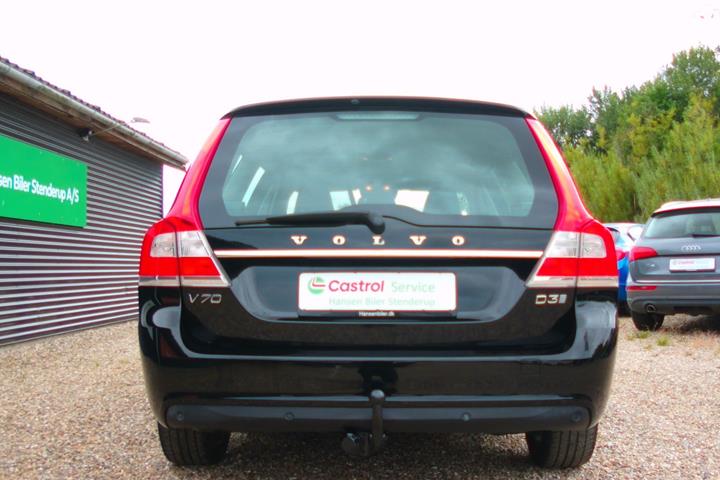 Sort Volvo V70 fra 2015