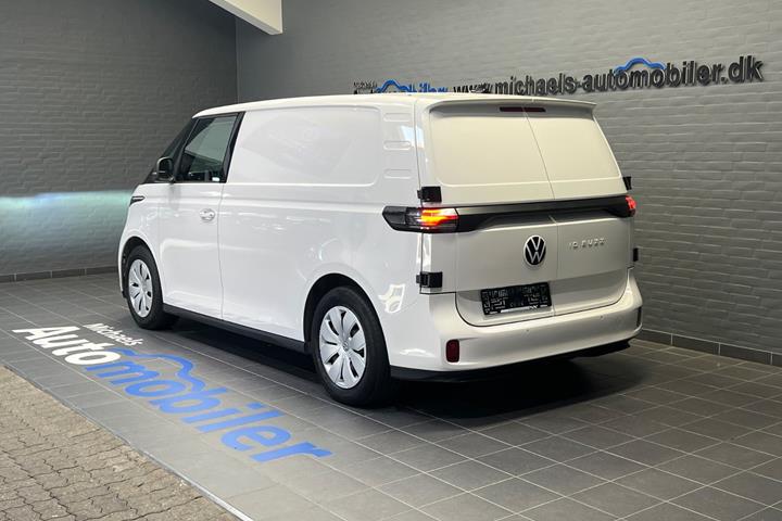 Hvid VW ID.Buzz fra 2023