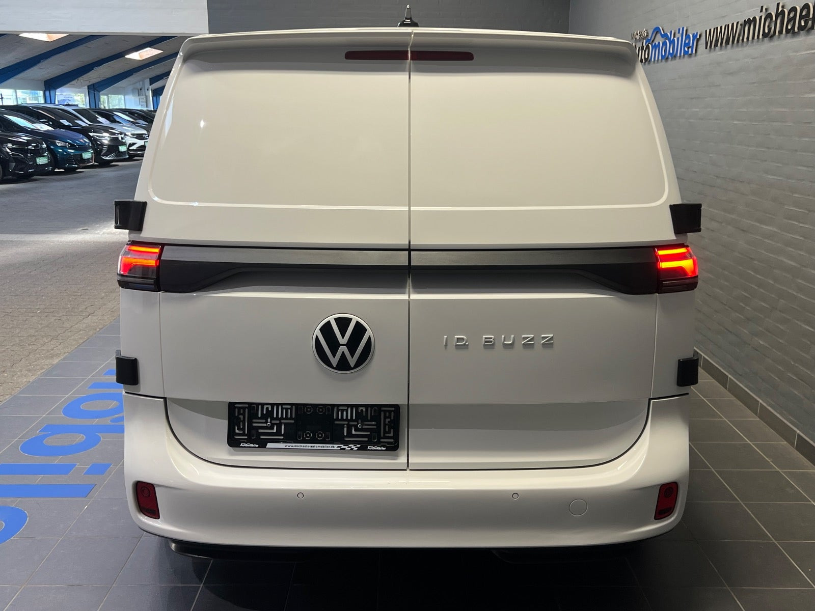 Hvid VW ID.Buzz fra 2023