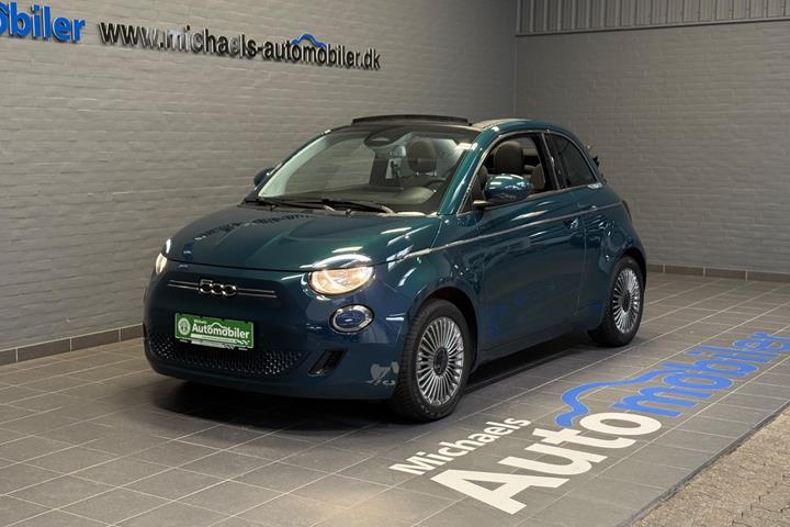 Grøn Fiat 500e fra 2023
