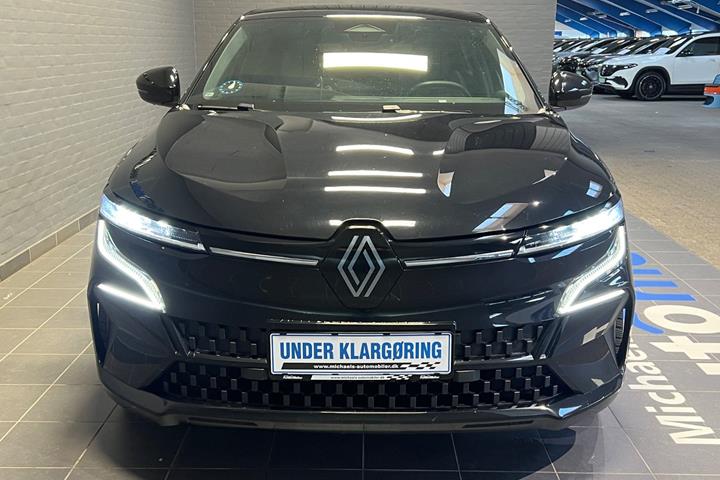 Sort Renault Megane E-Tech fra 2022