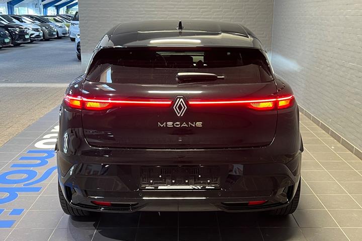 Sort Renault Megane E-Tech fra 2022