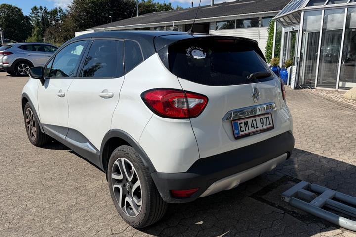 Hvid Renault Captur fra 2017