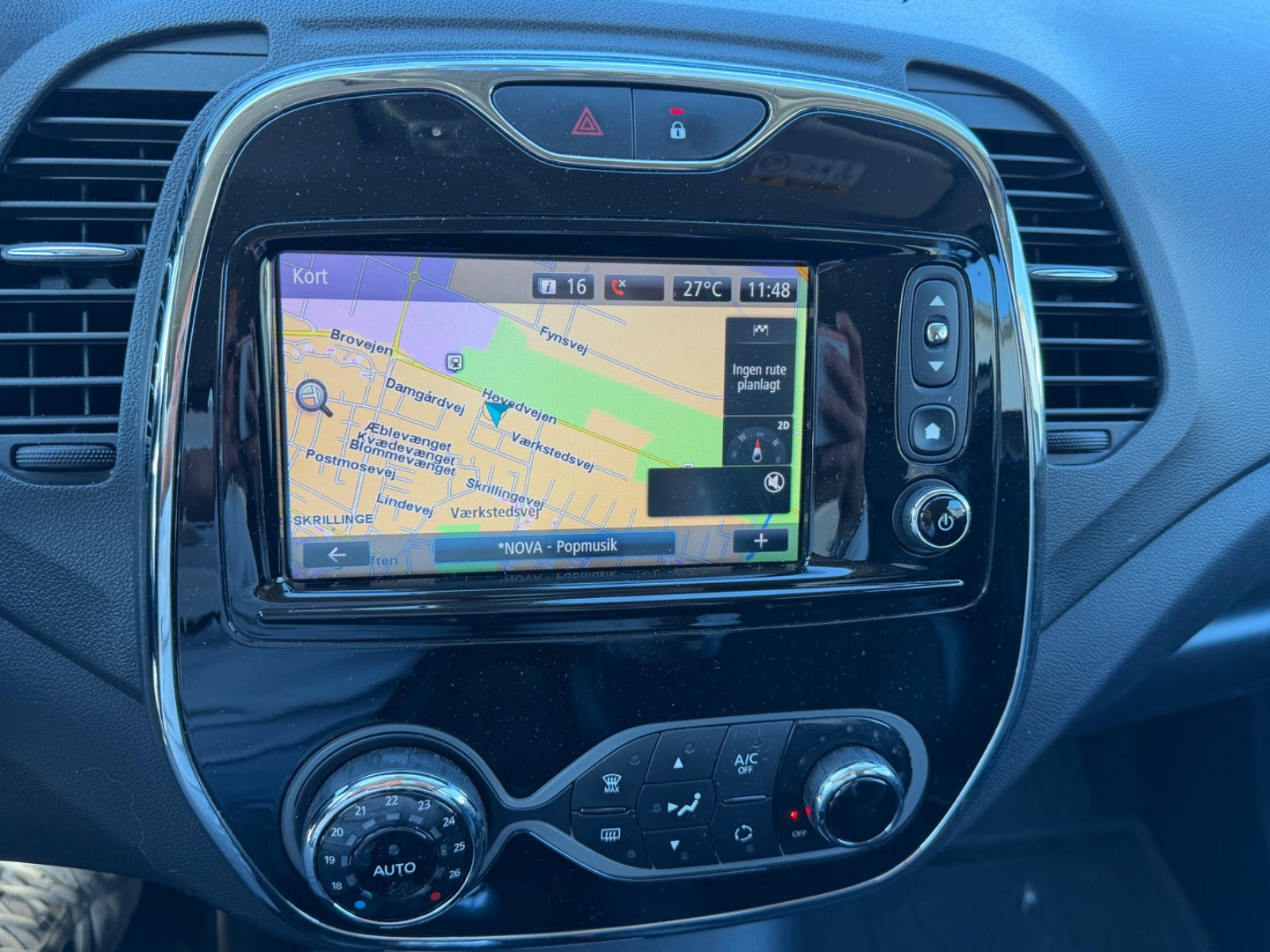 Hvid Renault Captur fra 2017