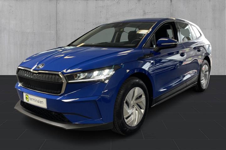 Blå Skoda Enyaq fra 2022