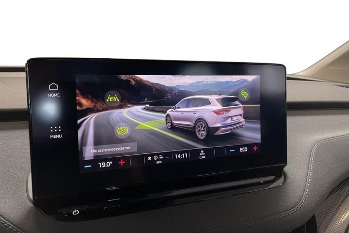Blå Skoda Enyaq fra 2022