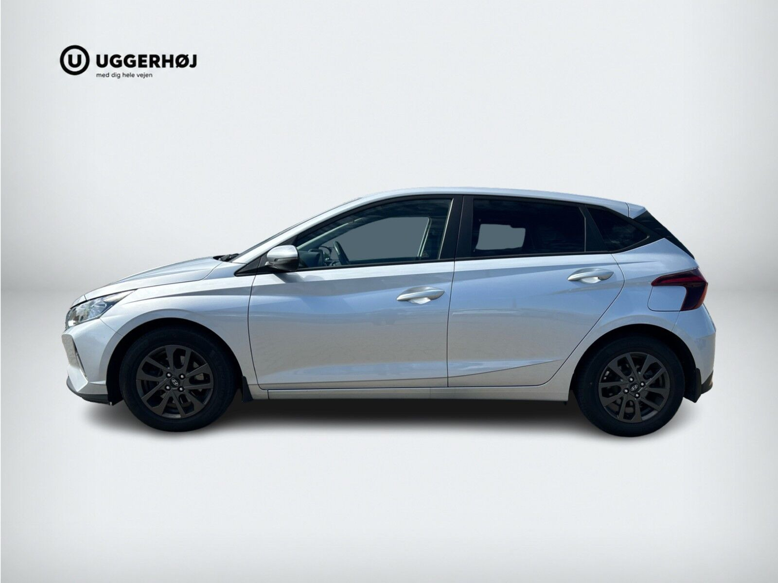 Grå Hyundai i20 fra 2022