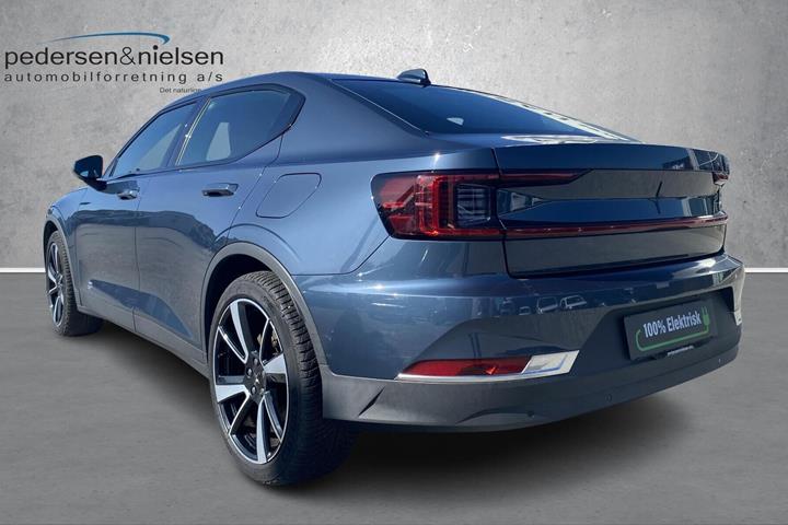 Sort Polestar 2 fra 2023