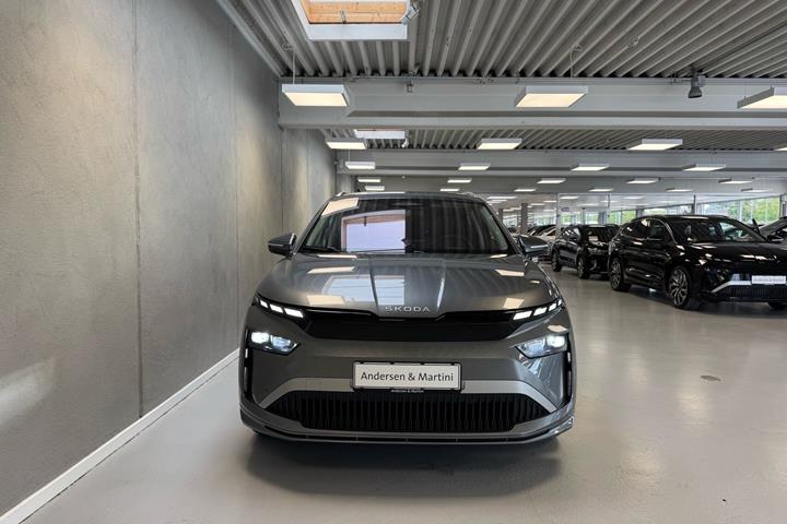 Grå Skoda Enyaq fra 2026