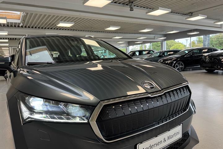 Grå Skoda Enyaq fra 2021