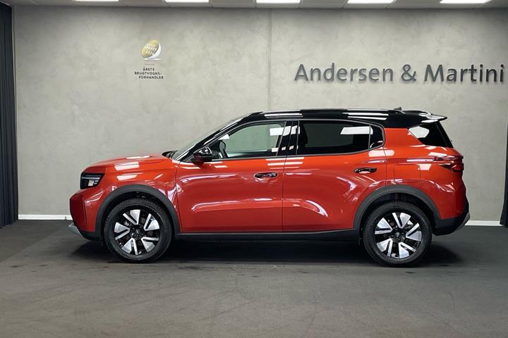 Orange Opel Frontera fra 2025