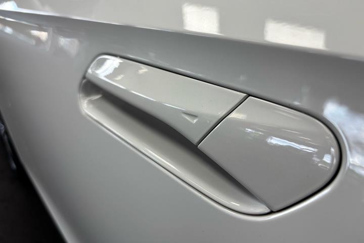 Hvid VW ID.4 fra 2022