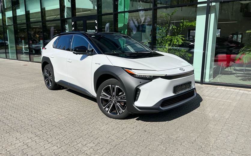 Toyota BZ4X EL Executive 204HK 5d Aut.