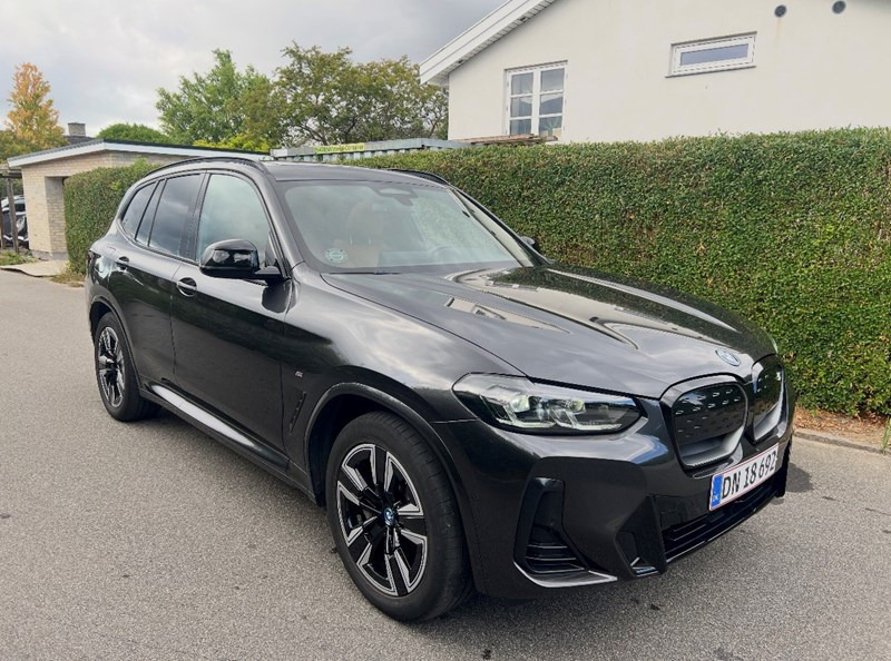 BMW iX3 SAV Steptronic