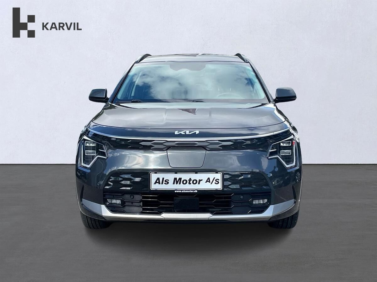 Grå Kia Niro fra 2023