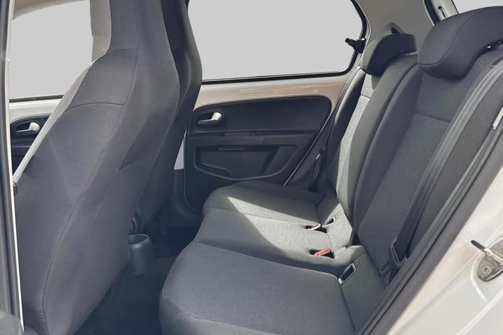 Hvid VW E-UP! fra 2021