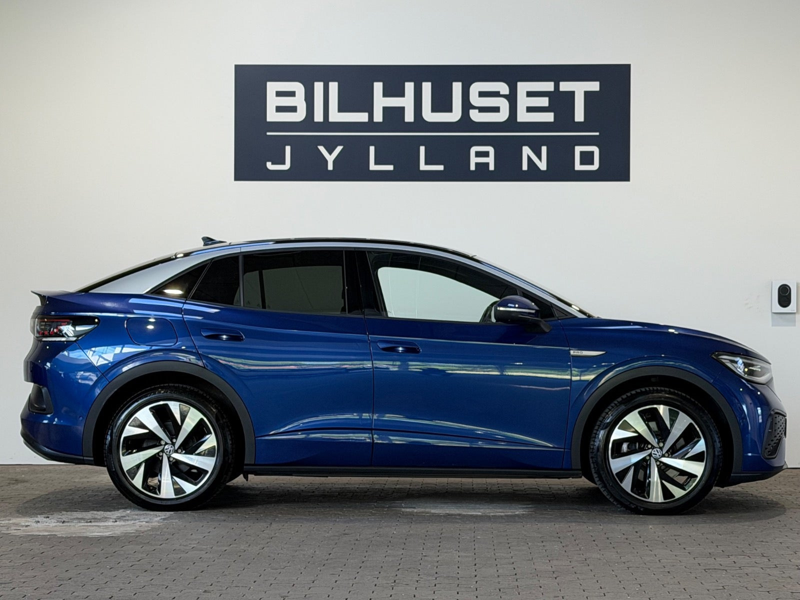 Blå VW ID.5 fra 2023