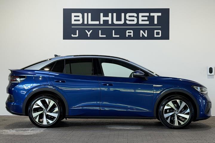 Blå VW ID.5 fra 2023