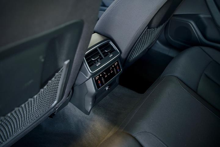 Sort Audi A6 fra 2022