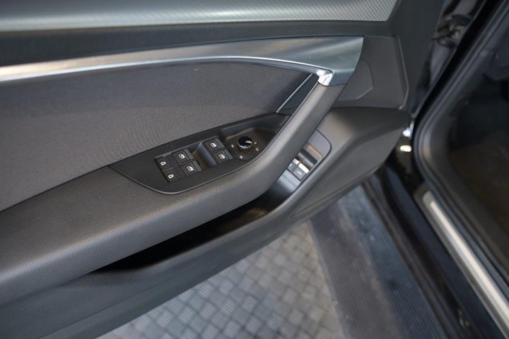 Sort Audi A6 fra 2022