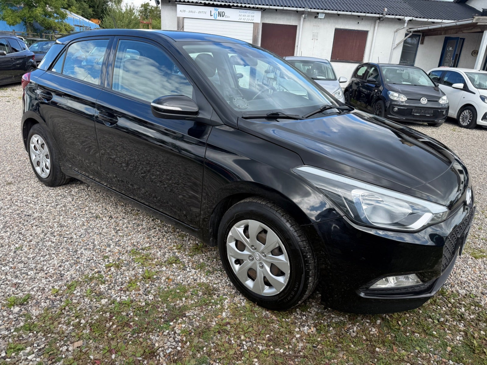 Sort Hyundai i20 fra 2017
