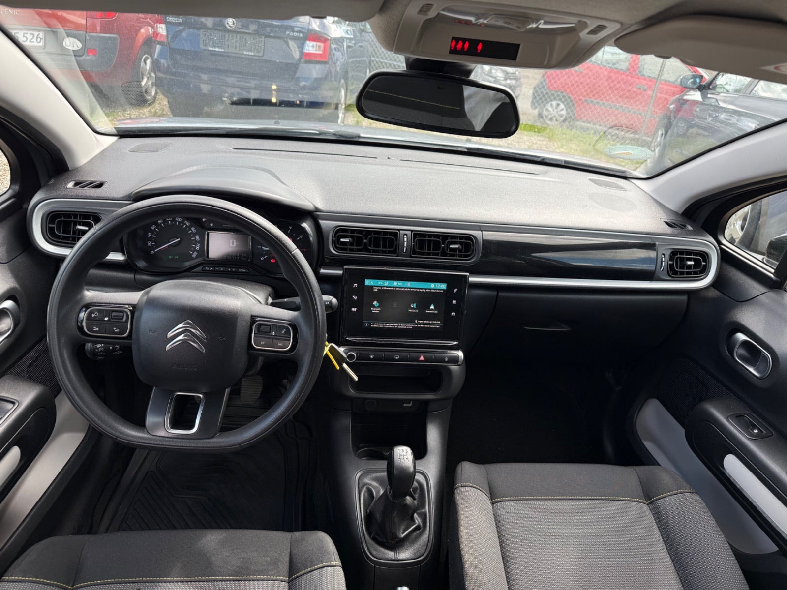 Sølv Citroën C3 fra 2018