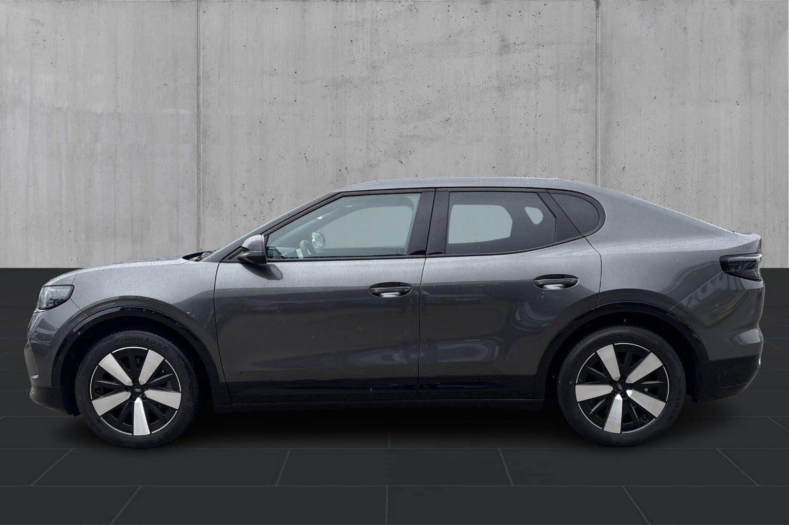undefined Ford Capri fra 2024