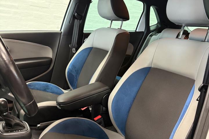 Hvid VW Polo fra 2017