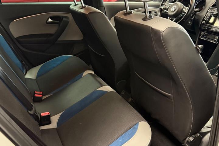 Hvid VW Polo fra 2017