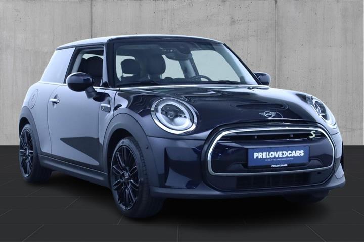 Blå Mini Cooper SE fra 2023