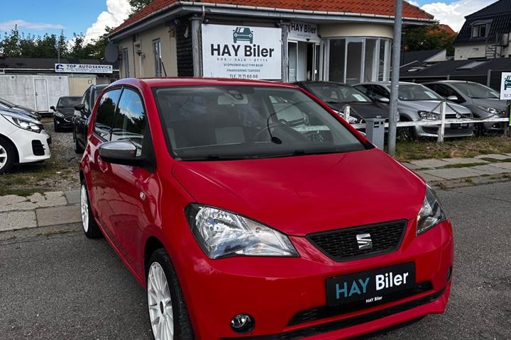 Rød Seat Mii fra 2015