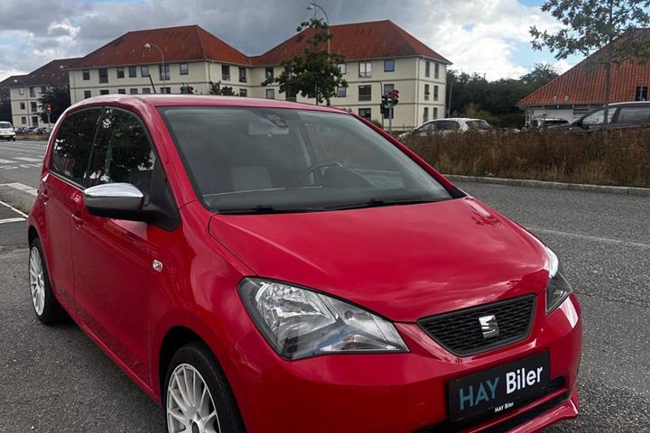 Rød Seat Mii fra 2015