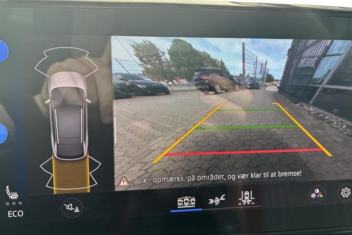 Grå VW ID.4 fra 2021