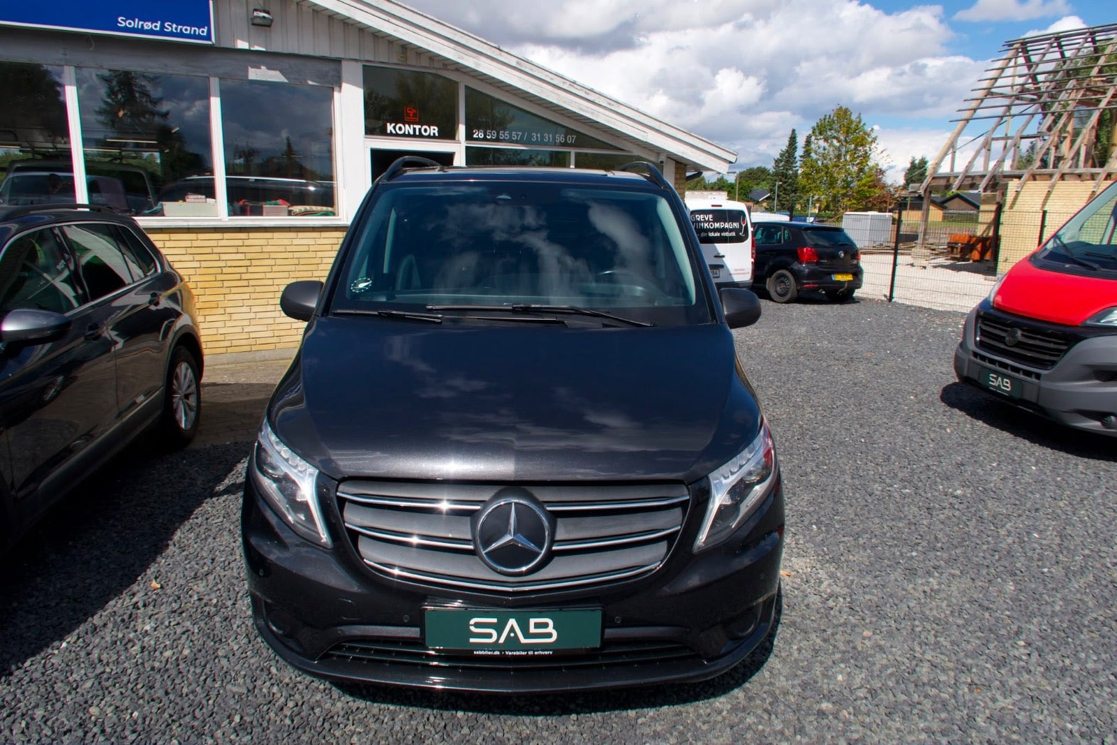 Sort Mercedes Vito 119 fra 2020
