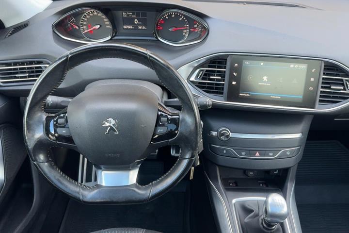 undefined Peugeot 308 fra 2018