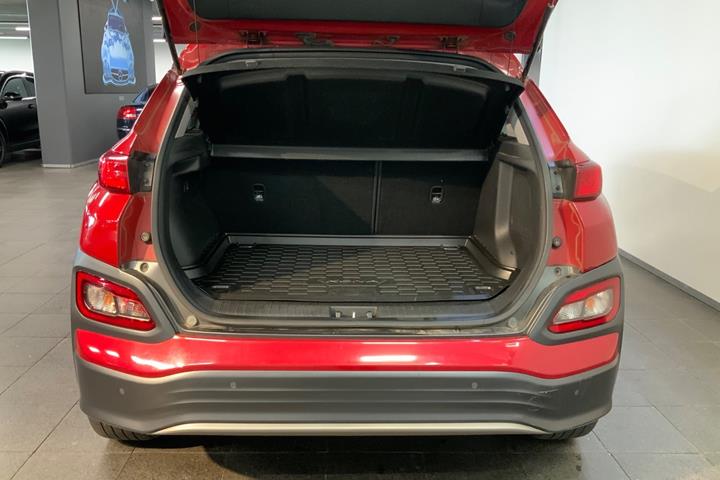 Rød Hyundai Kona fra 2019