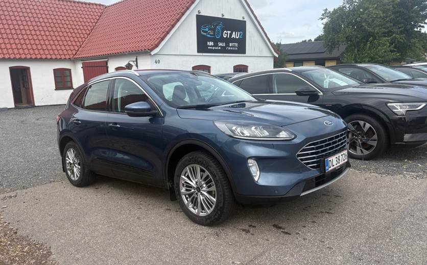 Ford Kuga 2,5 PHEV Titanium X CVT