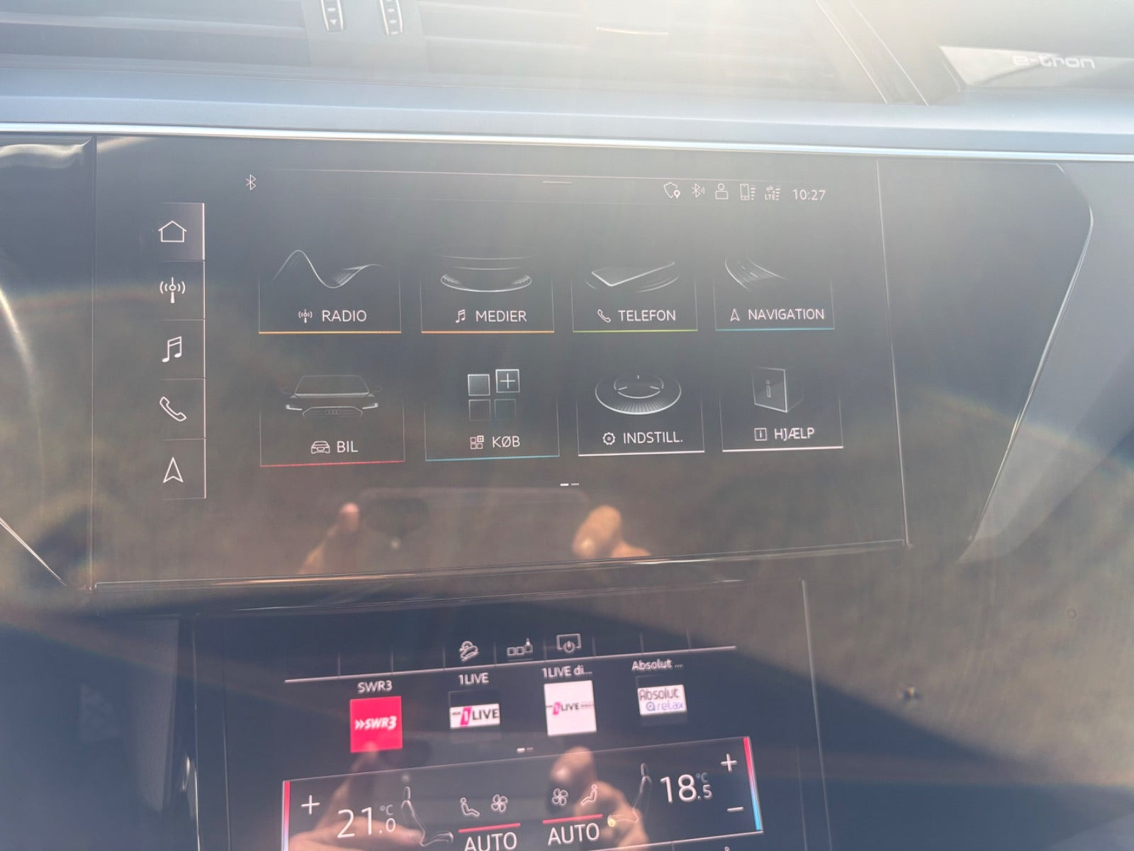 Hvid Audi e-tron fra 2020