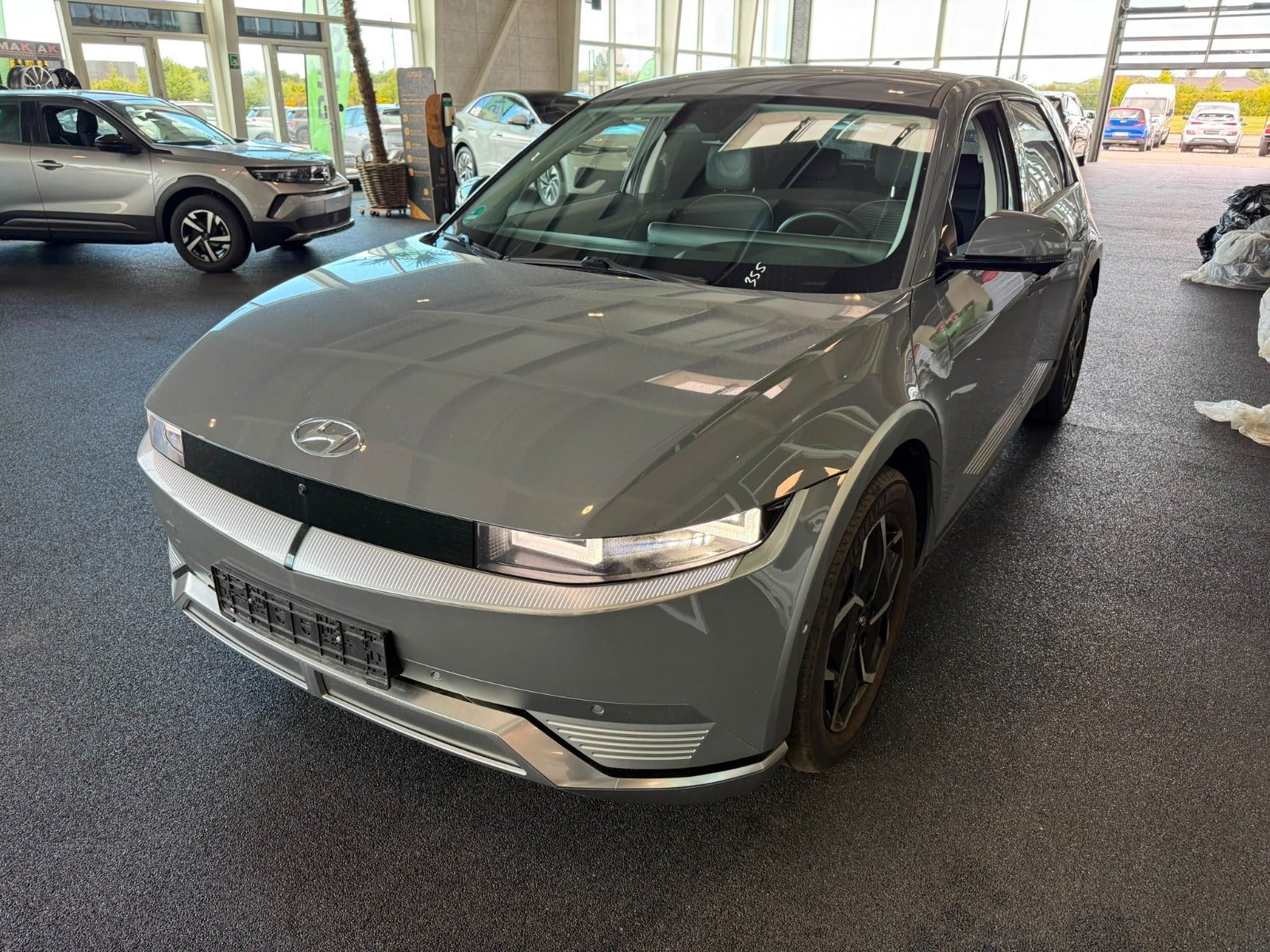 Hyundai Ioniq 5 73 Uniq