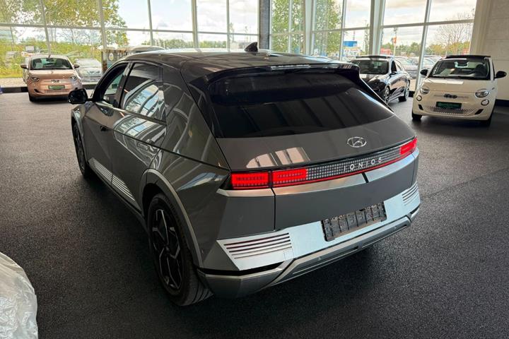 Grå Hyundai Ioniq 5 fra 2021