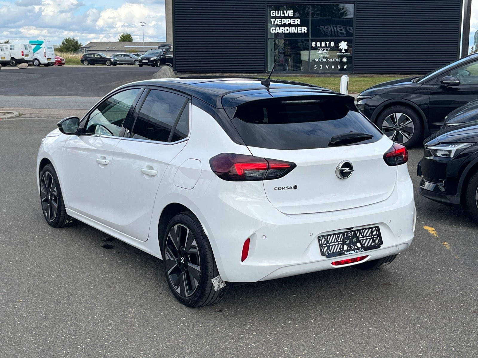 Hvid Opel Corsa-e fra 2021