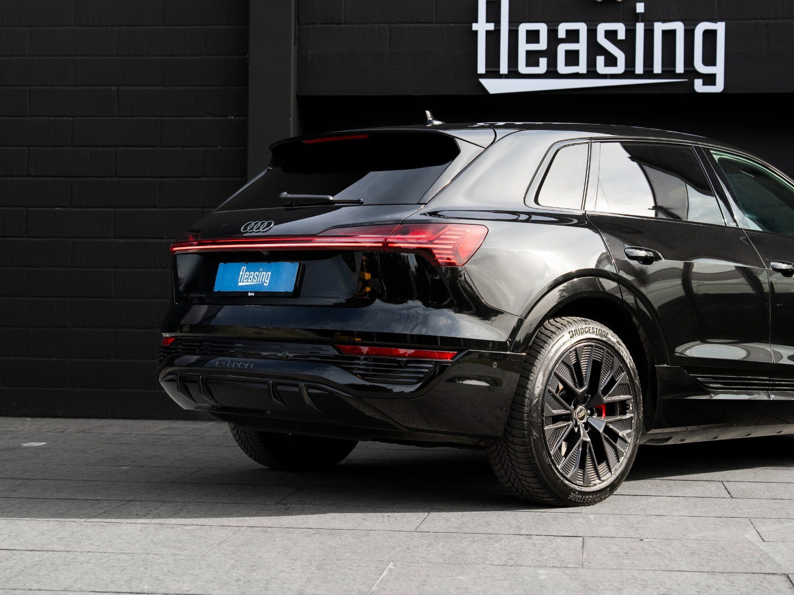 Sort Audi Q8 e-tron fra 2023