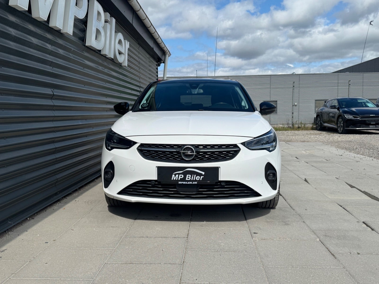 Hvid Opel Corsa-e fra 2021